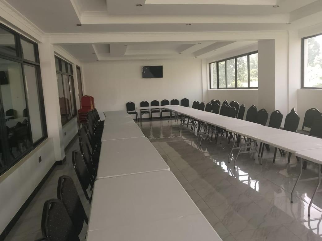 Water Pavilion Hotel Keroka Zewnętrze zdjęcie