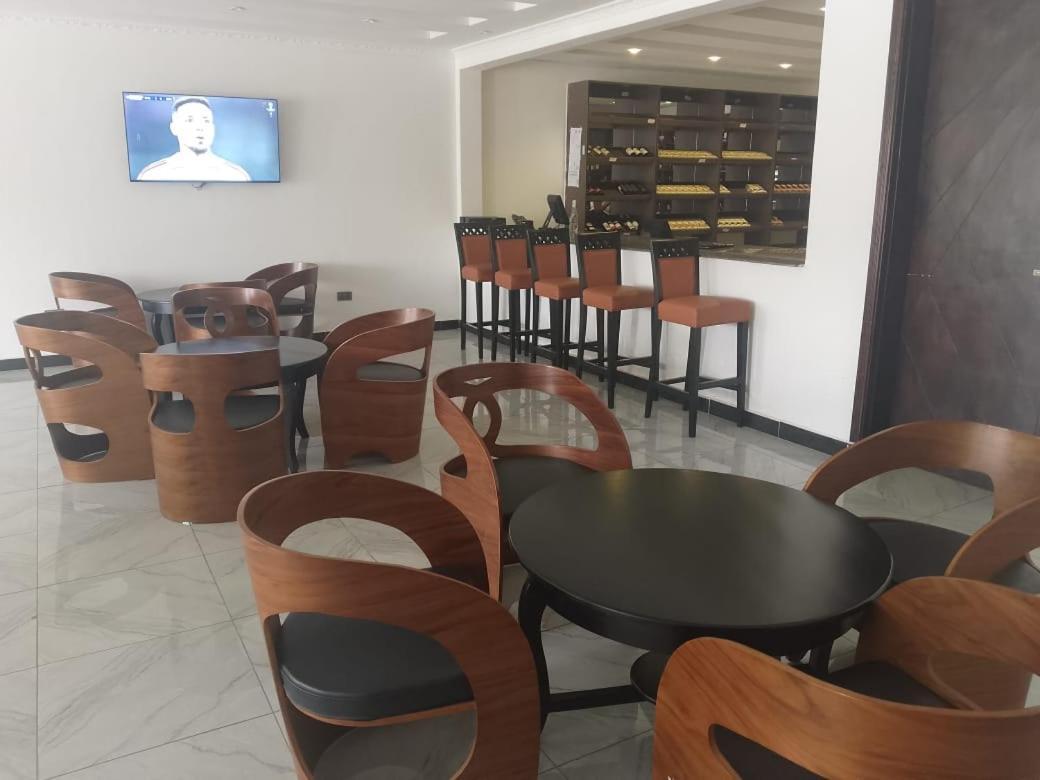 Water Pavilion Hotel Keroka Zewnętrze zdjęcie