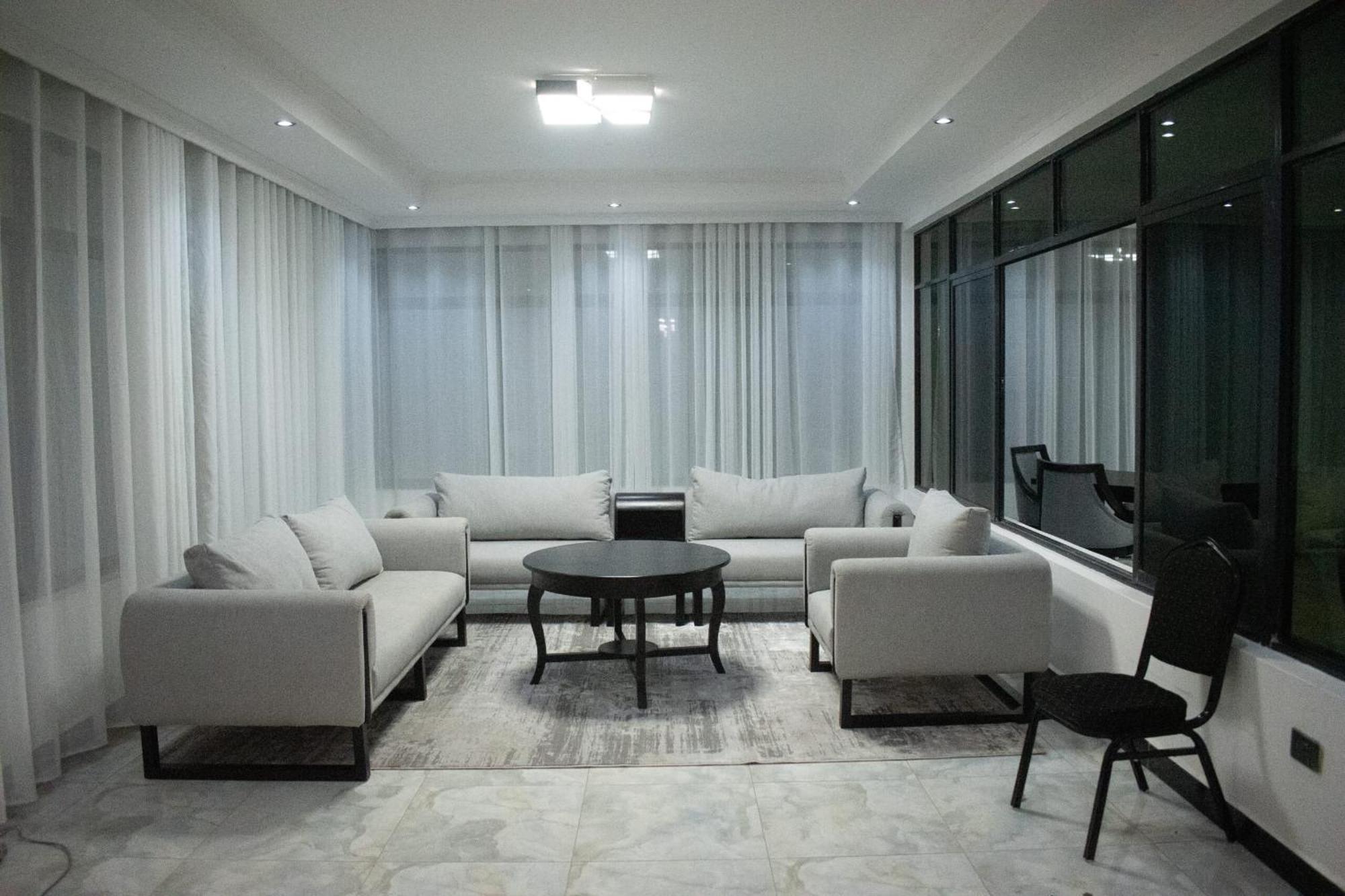 Water Pavilion Hotel Keroka Zewnętrze zdjęcie